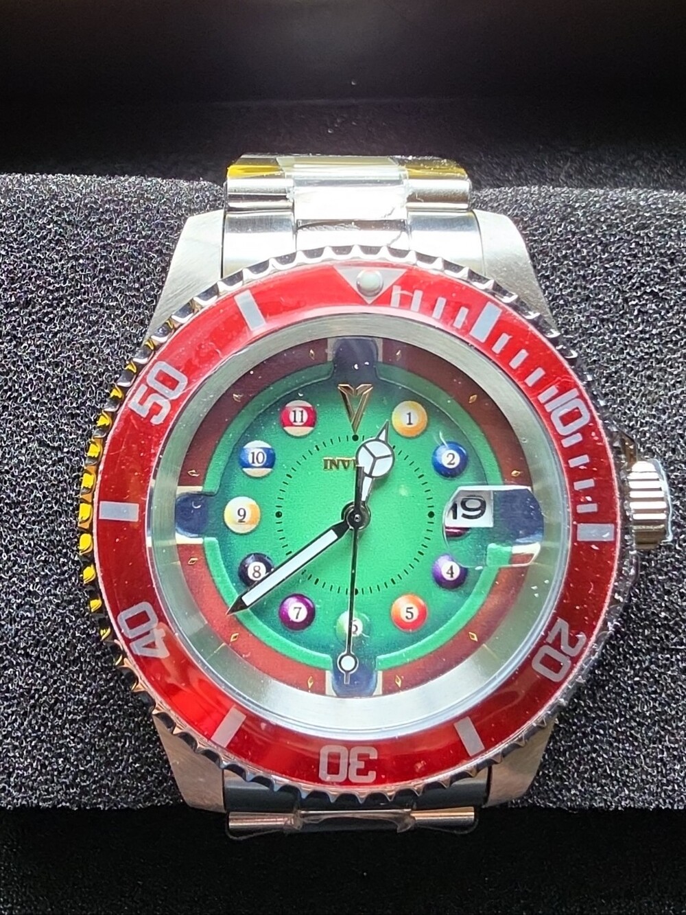 Invicta Pro Diver House of Cards Pool-Ball Marker Watch